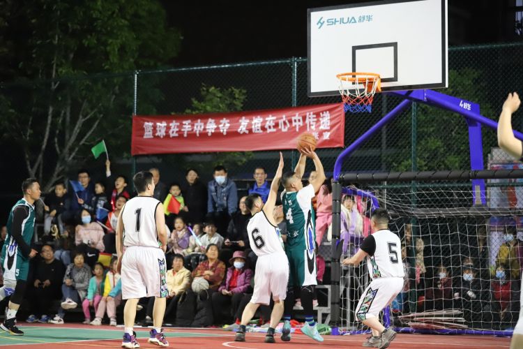 而梅尔
